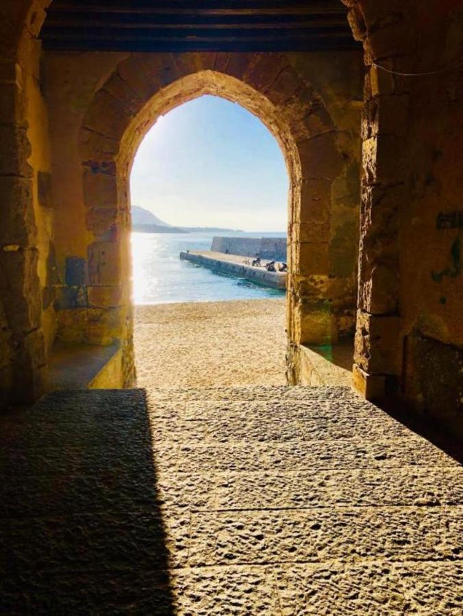 En..Suite Cefalù Exteriör bild