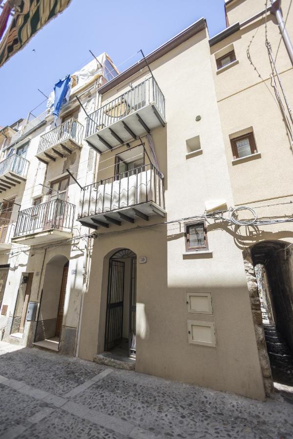 En..Suite Cefalù Exteriör bild